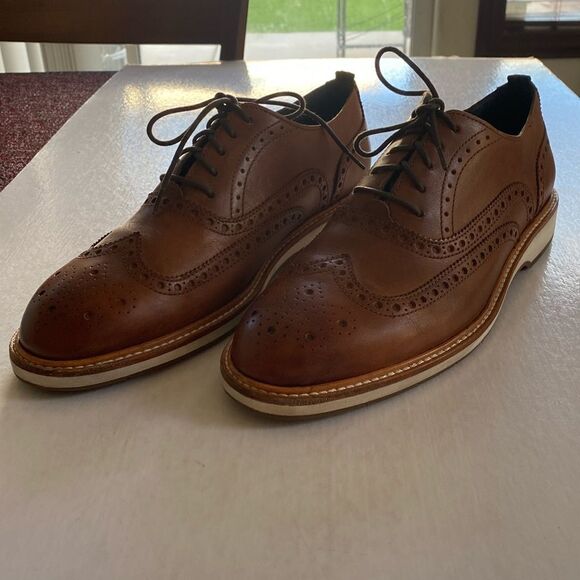 COLE HAAN Morris Men’s Wing Tip Tan Oxfords #C30697 Size 9 M - Picture 1 of 7